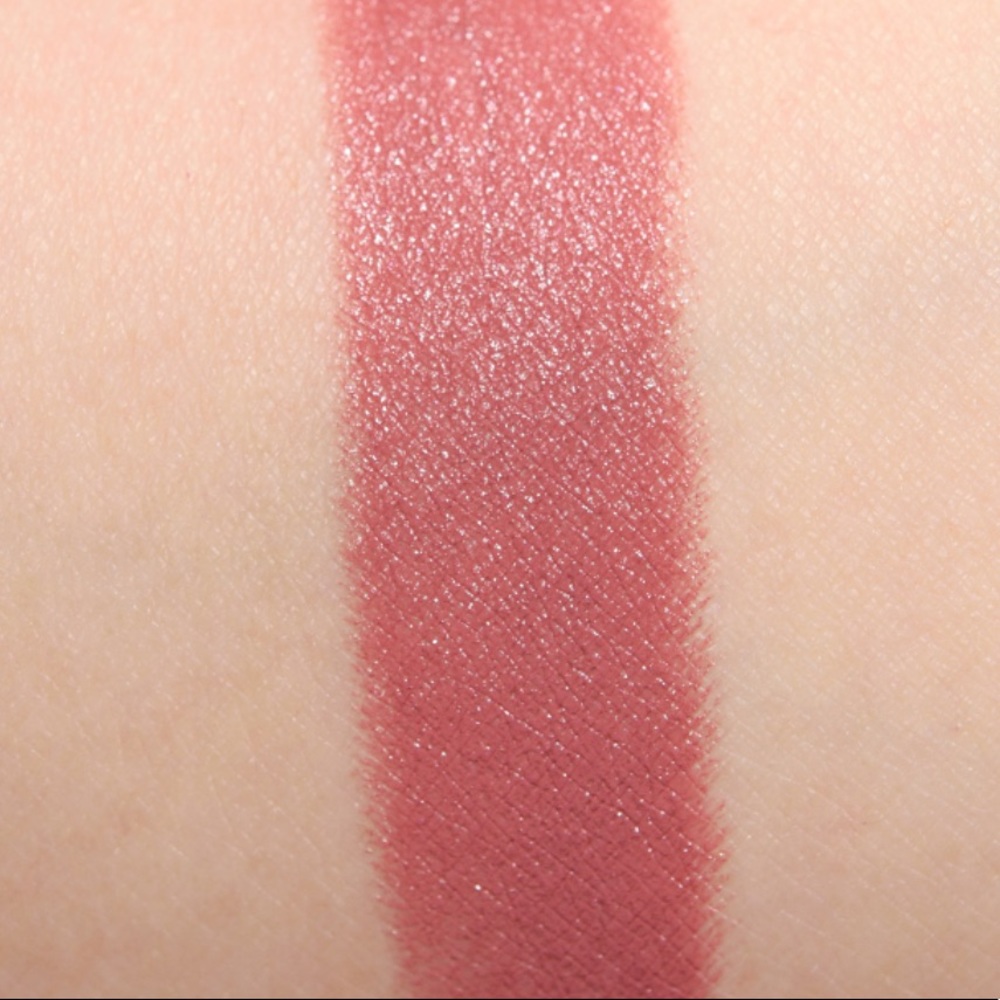 2/$25 💄MAC Fast Play Amplified Creme Lipstick 💄 - Picture 5 of 8